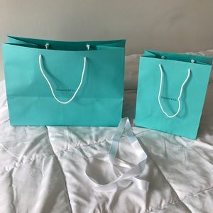 Tiffany & Co shopping bags (2)